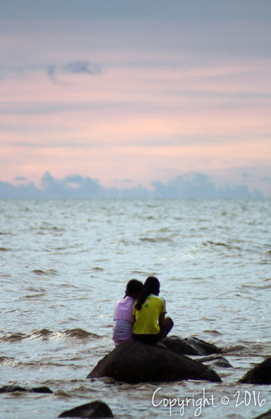 (Batang) Menikmati senja.jpg